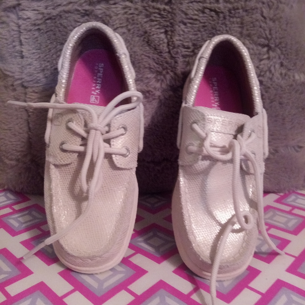 Sperry Top Sider Tie Up Loafers